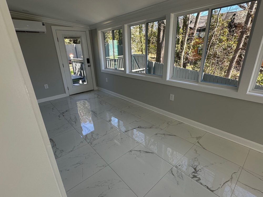 Sunroom glass door to backyard